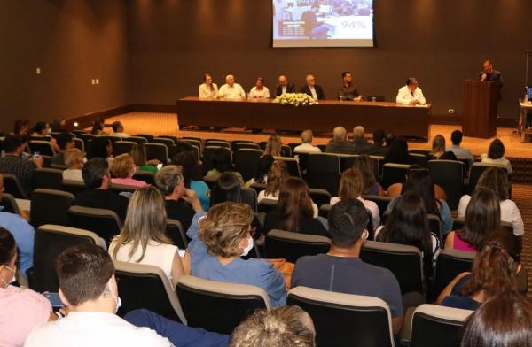 Vereadores participam da inauguração do novo centro cirúrgico do Hospital de Câncer de MT