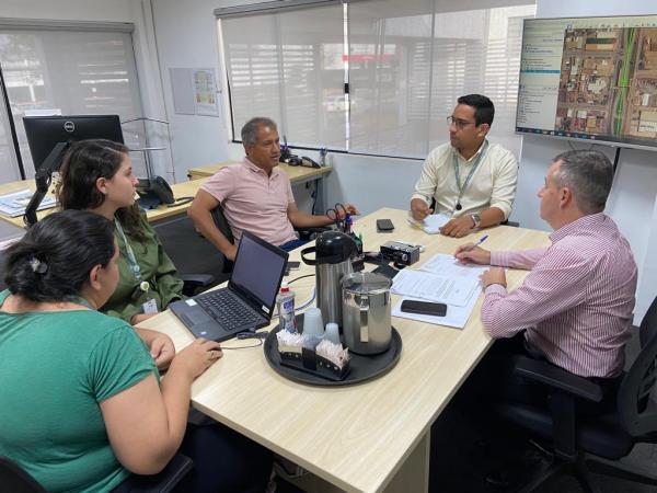 Vereadores se reúnem com representantes da Rota do Oeste em Cuiabá